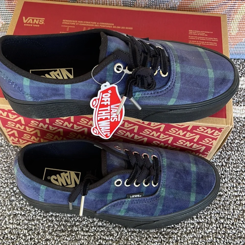 Vans WMNS Authentic Stac Velvet Plaid Green/Black VN0A5KXX203 Sneakers Platforms